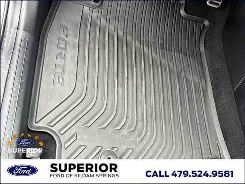 Used 2024 Kia Forte GT image 23