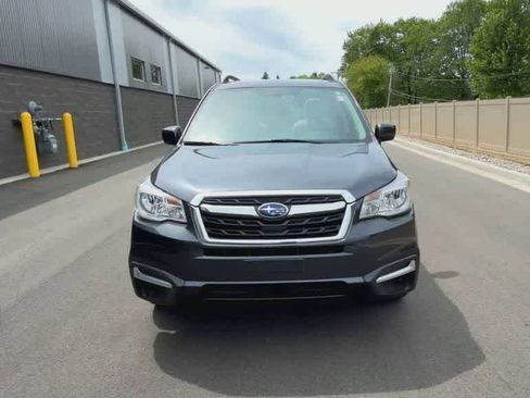Used 2018 Subaru Forester 2.5i Premium w/ All-Weather Package AWD/4WD image 3