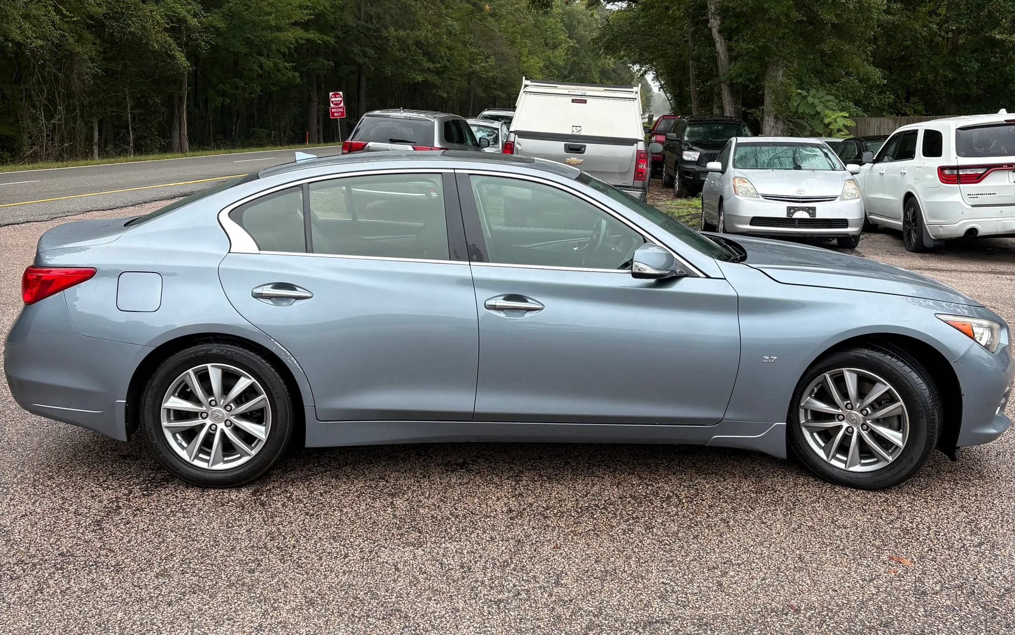 Used 2014 INFINITI Q50 Premium w/ Navigation Package AWD/4WD image 8