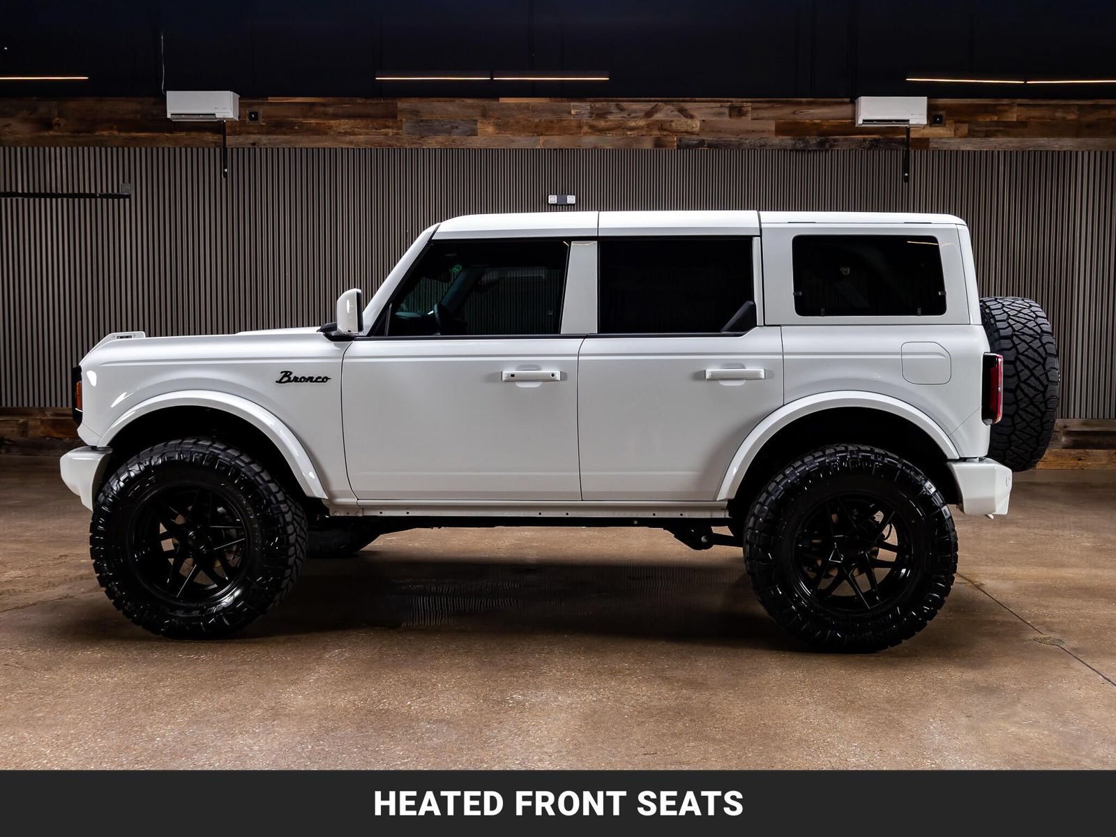 Used 2026 Ford Bronco Outer Banks AWD/4WD image 6