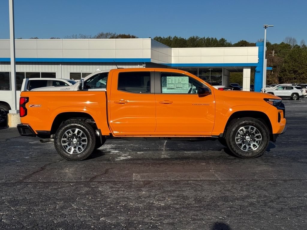 New 2026 Chevrolet Colorado Z71 w/ Z71 Convenience Package 2 AWD/4WD image 2
