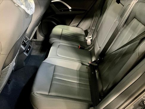 New 2025 Audi Q5 Premium Plus image 19