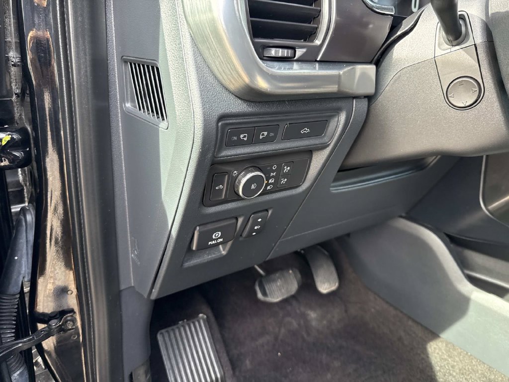 Certified 2021 Ford F150 Lariat w/ Equipment Group 502A High AWD/4WD image 20