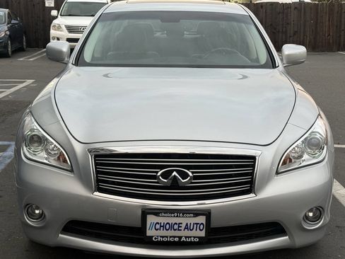 Used 2013 INFINITI M37 w/ Premium Pkg image 2