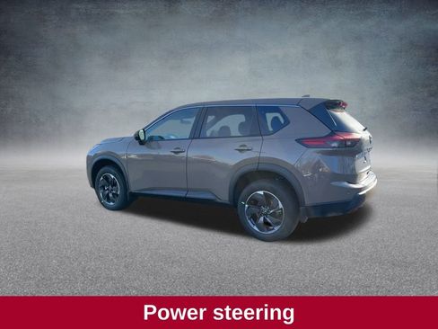 Used 2025 Nissan Rogue SV image 7