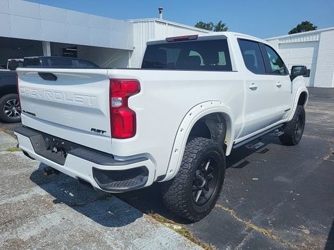Used 2022 Chevrolet Silverado 1500 RST w/ Safety Package AWD/4WD image 3
