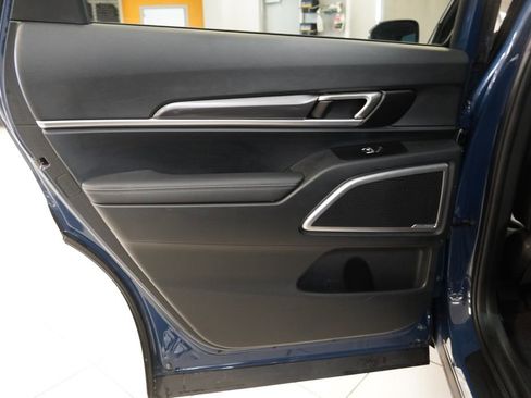 Used 2024 Kia Telluride S w/ S Sunroof Package image 28