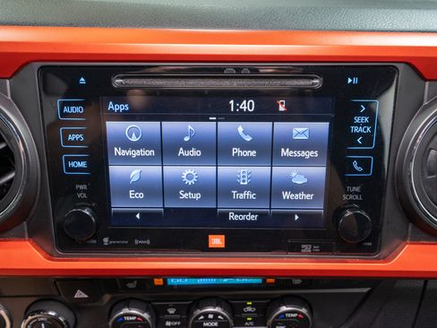 Used 2019 Toyota Tacoma TRD Off-Road AWD/4WD image 23