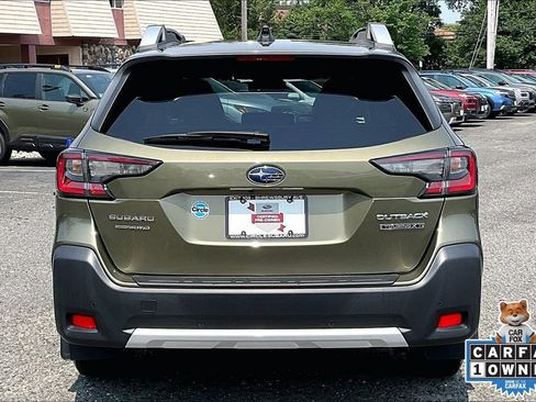 Certified 2024 Subaru Outback Touring XT AWD/4WD image 4