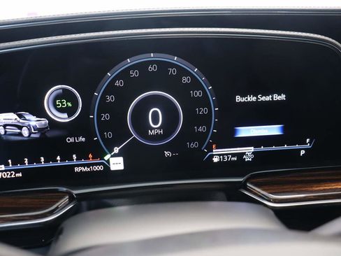 Used 2023 Cadillac Escalade Premium Luxury image 10