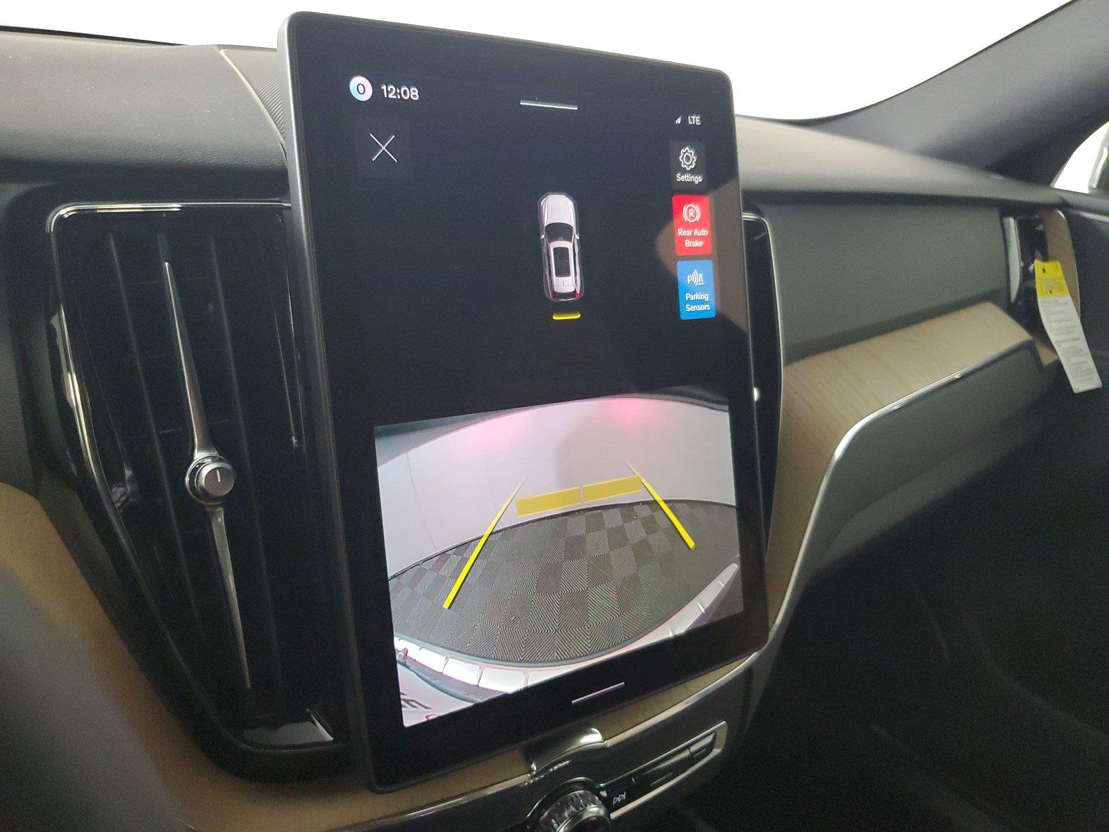 New 2027 Volvo XC60 B5 Core AWD/4WD image 29