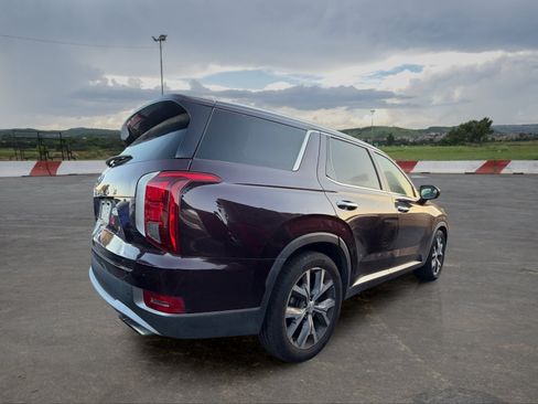 Used 2021 Hyundai Palisade SEL w/ Premium Package FWD image 3