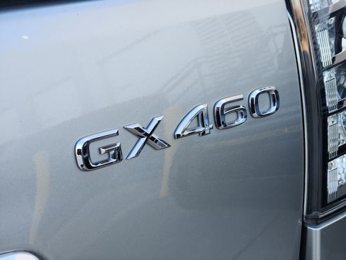 Used 2023 Lexus GX 460 Premium image 12