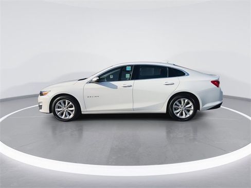 Used 2025 Chevrolet Malibu LT image 5