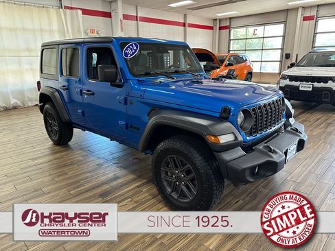 Used 2024 Jeep Wrangler Unlimited Sport AWD/4WD image 6