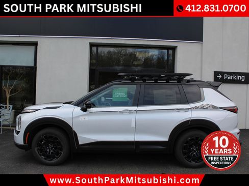 New 2026 Mitsubishi Outlander AWD image 1