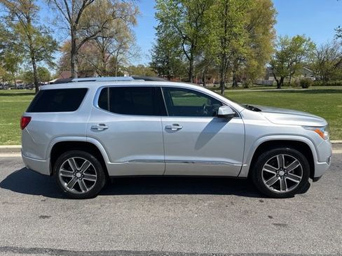Used 2019 GMC Acadia Denali w/ Technology Package image 30