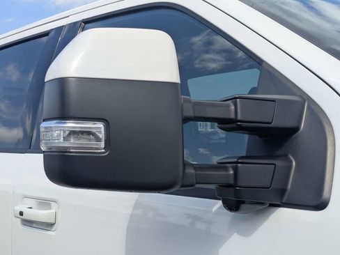Used 2022 Ford F250 Lariat w/ Lariat Ultimate Package AWD/4WD image 10