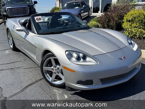Used 2006 Chevrolet Corvette Convertible w/ Preferred Equipment Group RWD image 1