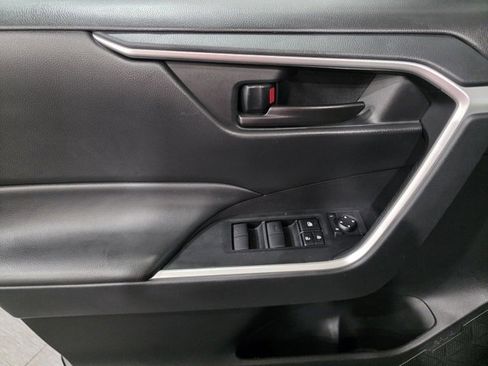 Used 2024 Toyota RAV4 LE image 10