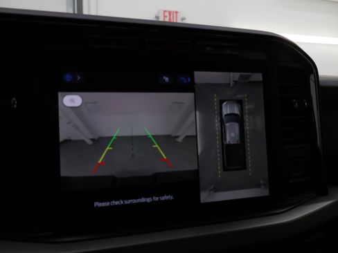 Used 2024 Ford F250 XLT w/ Tremor Off-Road Package image 16