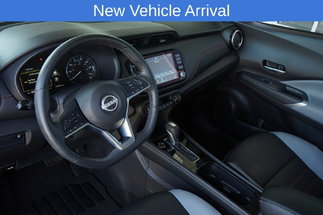 Used 2024 Nissan Kicks SR w/ SR Premium Package FWD image 2
