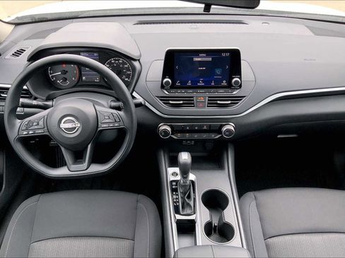 New 2025 Nissan Altima 2.5 S image 5