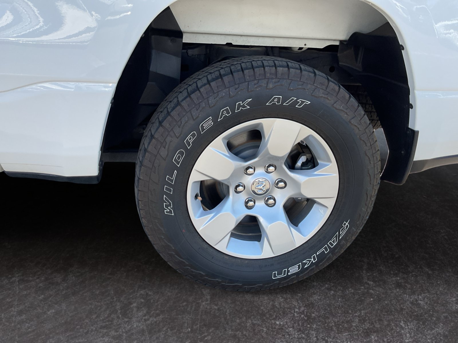 Used 2024 RAM 1500 Big Horn AWD/4WD image 9