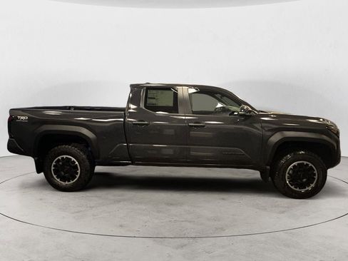 New 2026 Toyota Tacoma TRD Off-Road AWD/4WD image 6