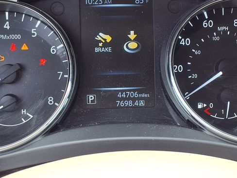Used 2015 Nissan Rogue SL FWD image 20