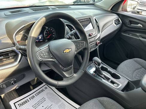 Used 2024 Chevrolet Equinox LT image 10