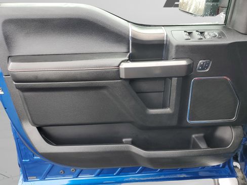 Used 2018 Ford F150 Lariat w/ Equipment Group 502A Luxury image 19