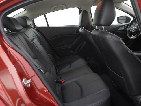 Used 2018 MAZDA MAZDA3 Touring image 8