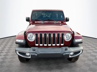 Used 2021 Jeep Wrangler Unlimited Sahara video 2