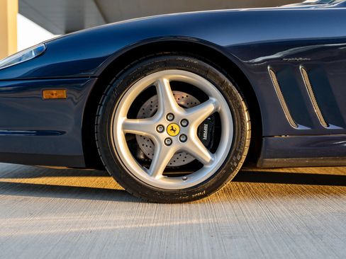 Used 1997 Ferrari 550 Maranello Coupe RWD image 28