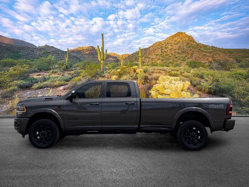 Used 2022 RAM 2500 Laramie AWD/4WD image 8
