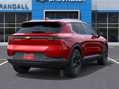 New 2026 Chevrolet Equinox EV LT FWD image 4