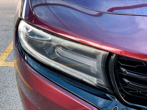Used 2019 Dodge Charger SXT w/ Blacktop Package RWD image 28
