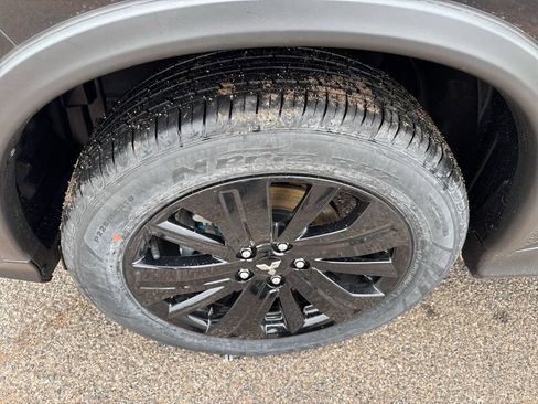 New 2026 Mitsubishi Outlander Sport LE AWD/4WD image 39