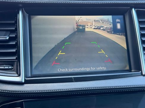 Used 2023 INFINITI QX55 Luxe image 23