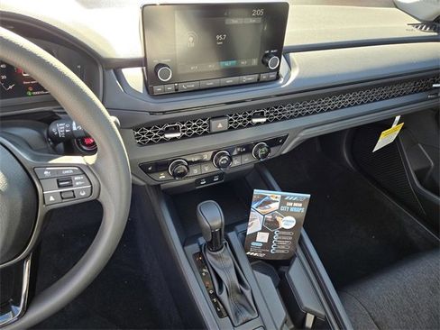 New 2025 Honda Accord SE image 19