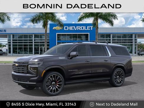 New 2026 Chevrolet Suburban High Country AWD/4WD image 3