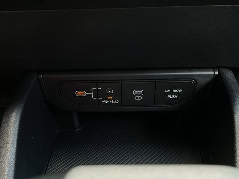 Used 2025 Kia K4 FWD image 24