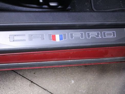 Used 2020 Chevrolet Camaro LT image 10