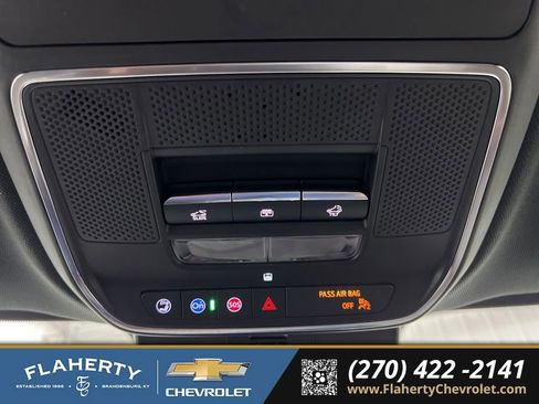 Used 2026 Chevrolet Traverse RS w/ LPO, Floor Liner Package AWD/4WD image 34
