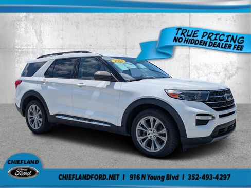 Used 2022 Ford Explorer XLT w/ Equipment Group 202A RWD image 1