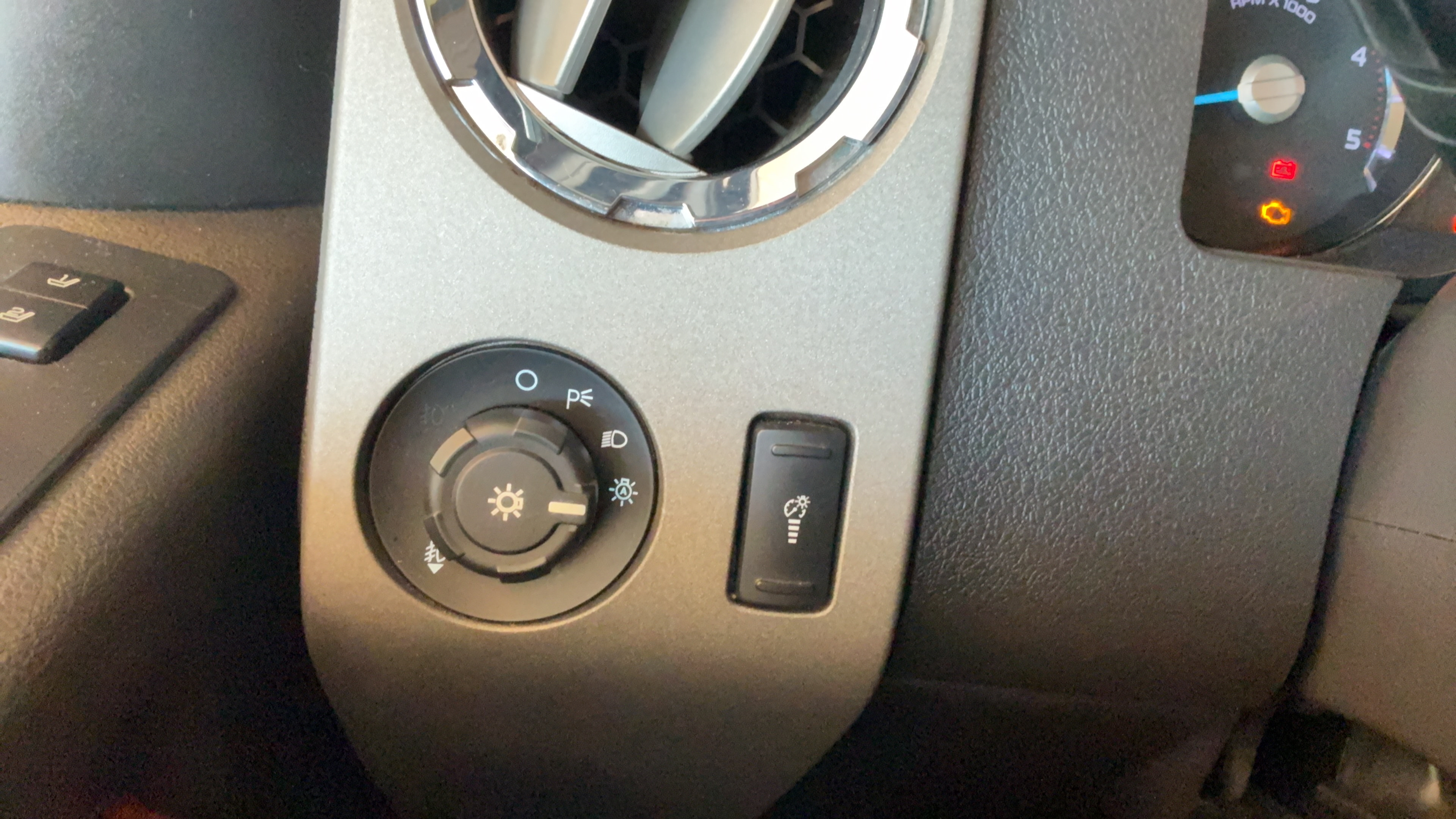 Used 2012 Ford F250 King Ranch w/ FX4 Off Road Pkg AWD/4WD image 18