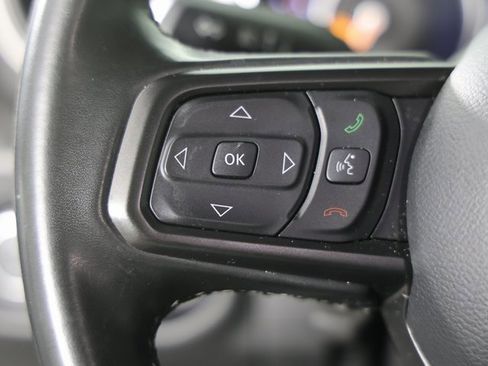 Used 2021 Jeep Gladiator Sport image 15