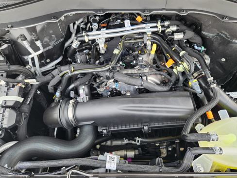 New 2026 Ford Explorer Active w/ Active Comfort Package RWD image 21