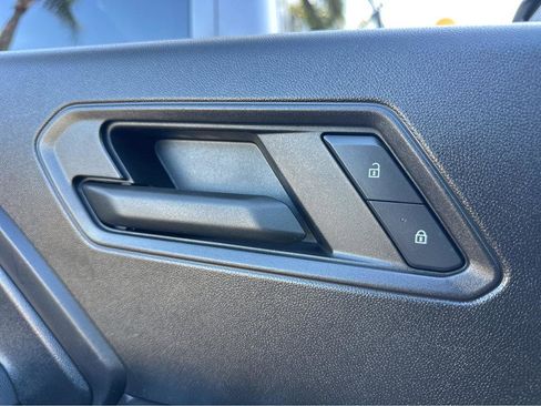 Used 2023 Chevrolet Colorado W/T image 31